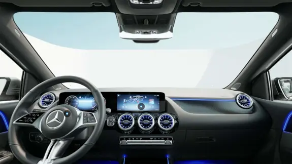 Mercedes-Benz B-Klasse Sports Tourer freistehende volldigitale Displays - Merbag Mercedes-Benz B-Klasse Sports Tourer freistehende volldigitale Displays - Merbag