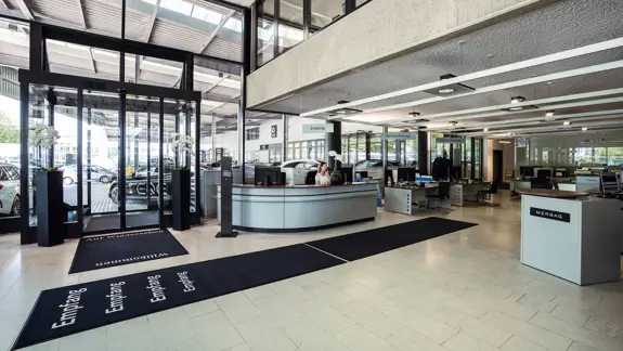 Zuerich Nord Standort Showroom 02 2280X1283 Zuerich Nord Standort Showroom 02 2280X1283