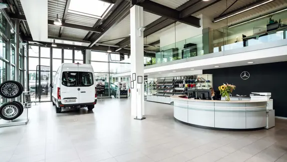 Bern Nutzfahrzeuge Standort Showroom 02 2280X1283 Bern Nutzfahrzeuge Standort Showroom 02 2280X1283